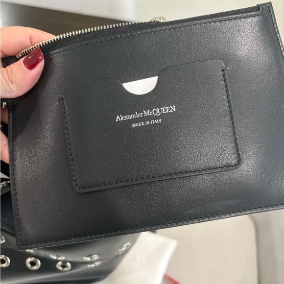 Alexander McQueen small Wow Black Leather Tote with Silver Hardware - Picture 3 of 5